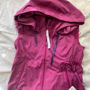 Lululemon Run Warm up Vest